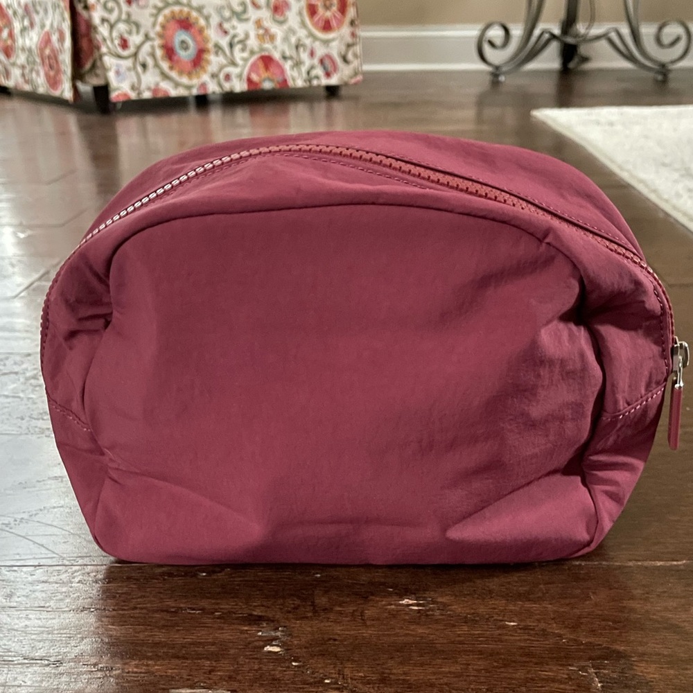 Lululemon🍋Double Zip Pouch-mulled wine - Picture 11 of 13